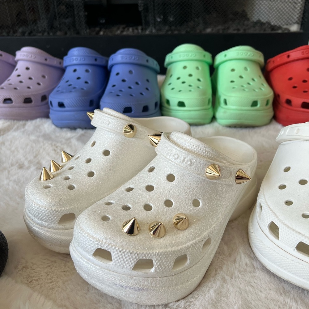 NWOT Women's Crocs Classic Bae Glitter Stud Clog